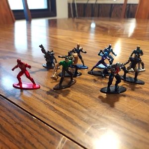 Marvel Jada Toys Inc. Diecast Mini Action Figures Lot of 10